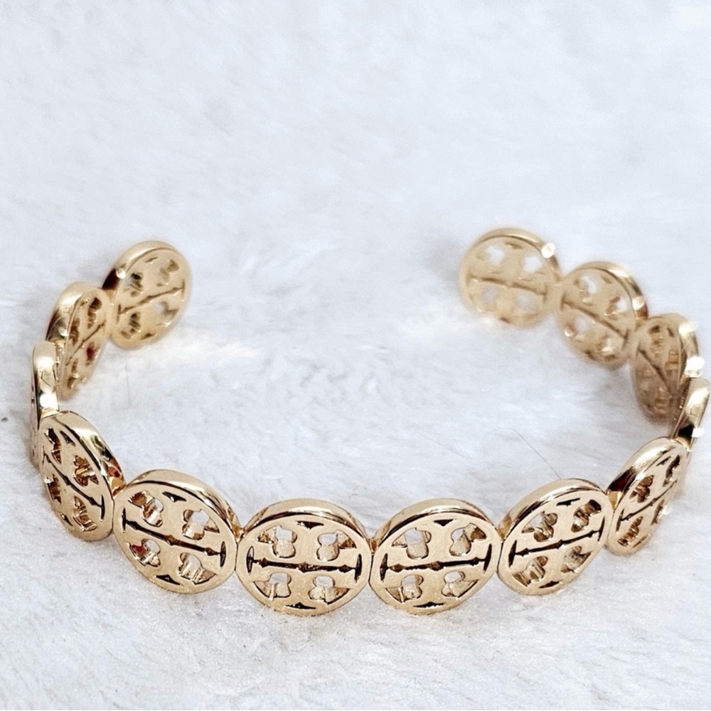 Tory Burch Elegant Gold Bracelet - Picture 2 of 5